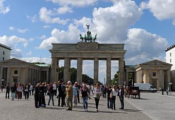 Ich lerne deutschland kennen - student2.ru