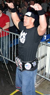Чемпион США и Чемпион WWE (2004—2005) - student2.ru