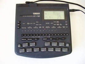 Електровіолончель YAMAHA SVC110 - student2.ru