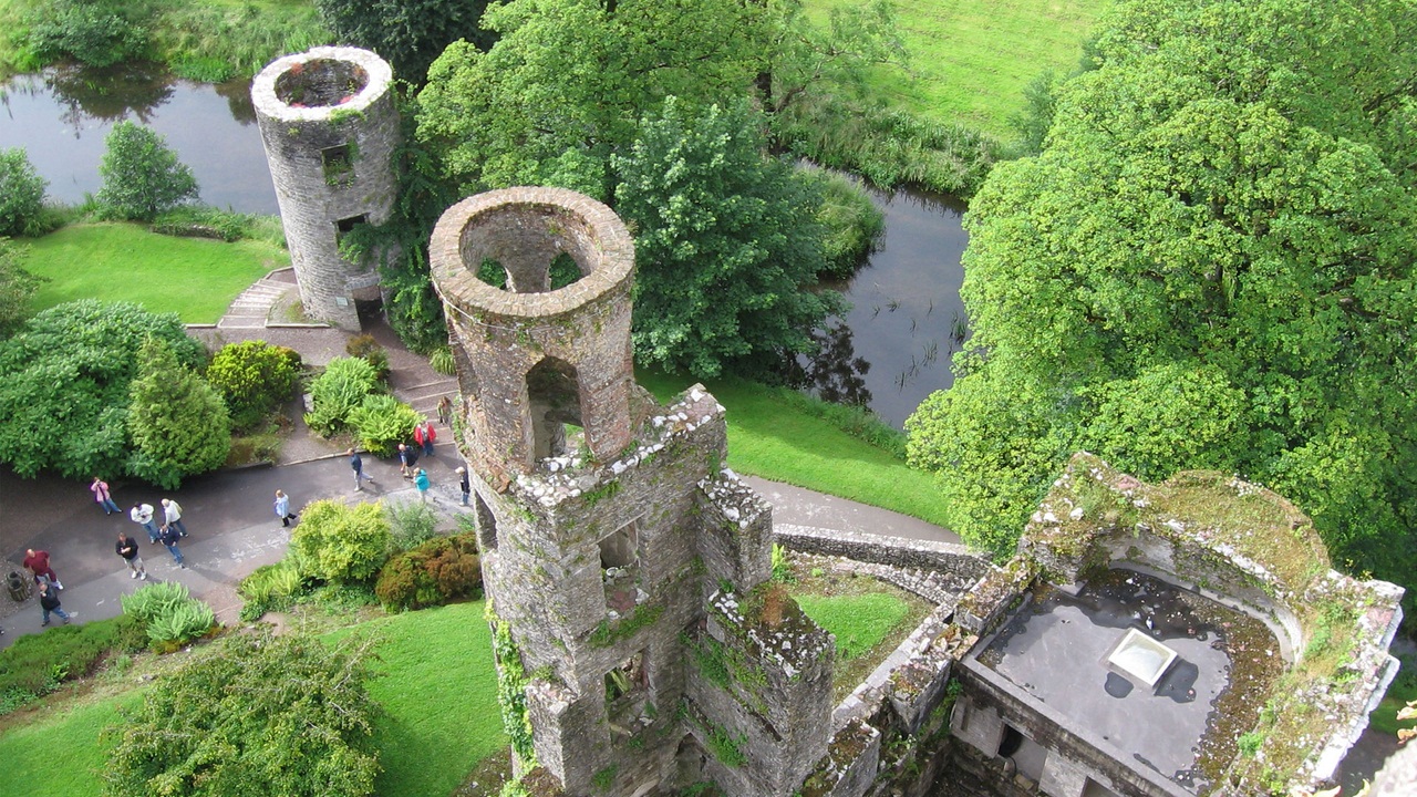 Замок Бларни (Blarney Castle) и камень красноречия - student2.ru