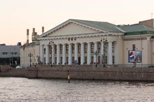 Архитектура Санкт-Петербурга первой трети 18 в - student2.ru