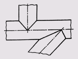 Особые случаи построения линии пересечения двух поверхностей вращения - student2.ru