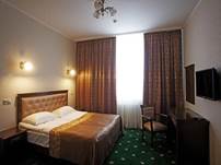 Фото гостиницы Garden Hotel, где мы будем жить в двухдневном туре - student2.ru