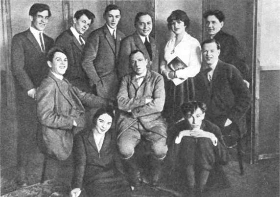 А. Я. Головин и В. Э. Мейерхольд. 1923 г. - student2.ru