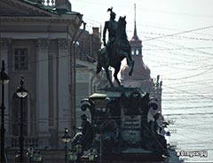 Фото и описание: Памятник Николаю I - student2.ru