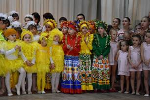 Номинация Народный танец 7-9 лет - student2.ru