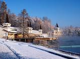 День (03.01 - вторник) Завтрак. Знакомство с городом. Отдых на курорте. Лечебные процедуры в озере Хевиз. Ужин в отеле. - student2.ru